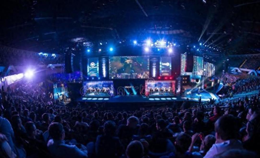 重磅！LPL官宣首发名单变动，Uzi取代Doggo出战，下路对线Viper